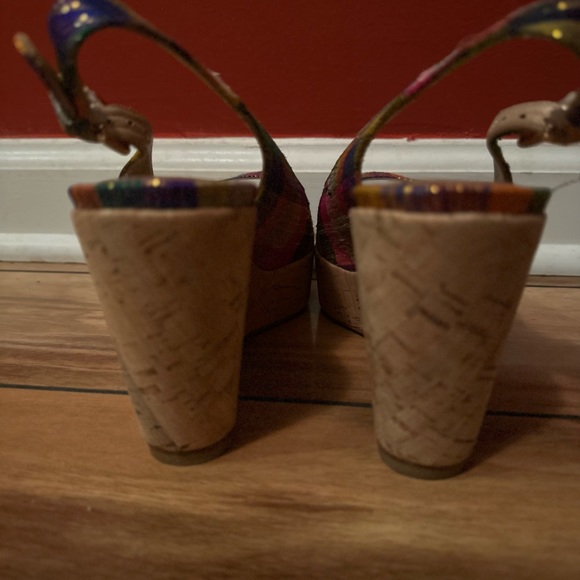 Stuart Weitzman multi colored wedge. New without tags.  Never worn. - Picture 4 of 6